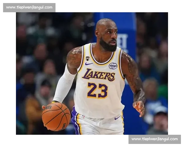 湖人对阵黄蜂第四节逆转风暴老将新星联手定乾坤关键时刻攻防拉满震撼全场